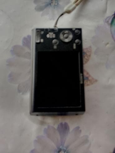 en ucuz telefon: Sony Cyber-shot rəqəmsal fotoaparat - 12.1 MP həllolma - 4x optik — 3