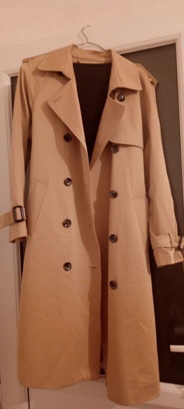 плащ акацуки бишкек: Bej rəngli klassik trençkot - Model: ikiqat düyməli, geniş çiyinlərlə — 1