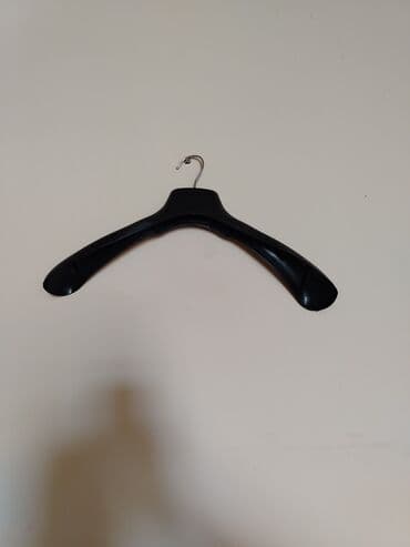 сдам контейнер на ортосайском рынке: Yesikler her novde. Oteller ucun parca ayaqqabi yeni şəpiy. Veşilka — 30