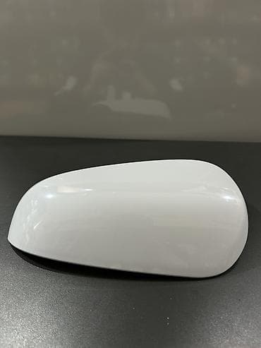 Toyota Aqua yan güzgü qapağı Toyota Aqua Güzgü qapağı Tayota Aqua