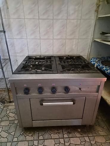Qaz piltesi tecili satlir Qiymet 350 azn.Ünvan xan şuşinski 21(8417)