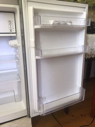 mini soyuduçu: REGAL mini soyuducu - Kompakt tək qapılı model, paslanmayan polad — 1