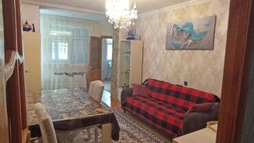 yevlaxda ev: Xırdalan, 3 otaqlı, Köhnə tikili, 75 kv. m — 1
