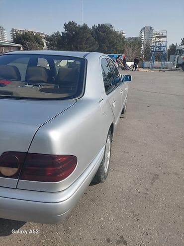 mercedes e320 yanacaq serfiyyati: Mercedes-Benz 240: 2.4 l | Sedan — 10
