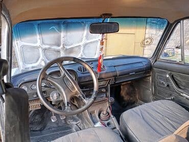 turbo.az kredit masinlar 07: VAZ (LADA) 2106: 1.6 l | 1984 il 890000 km Sedan — 6