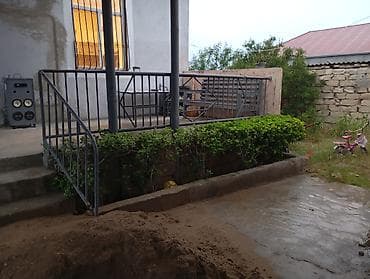 list dəmir: Balkon məhəccəri, Dəmir, Ünvandan götürmə — 1