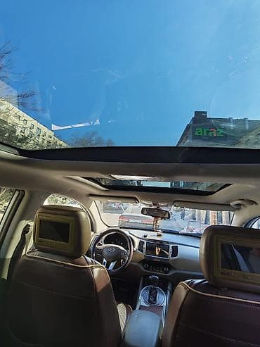 kia satisi: Kia Sportage: 2 l | 2011 il Krossover — 3