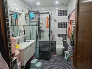 25 illik ipoteka evler: Yeni tikili binada zövqlə təmir olunmuş mənzil. Bütün ərazidə — 4