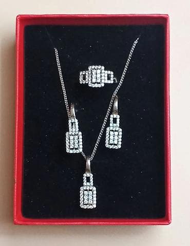 Dəstə daxildir: Üzük, Pandora, Gümüş, 925 Əyar, 11 g