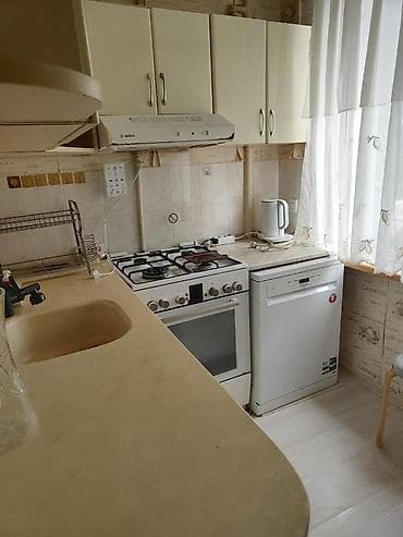 3 otaqli ev: ✨ MÖHTƏŞƏM TƏKLİF! ✨ 📍 İnşaatçılar metrosunun çıxışında 🏠 2 otaqlı — 5