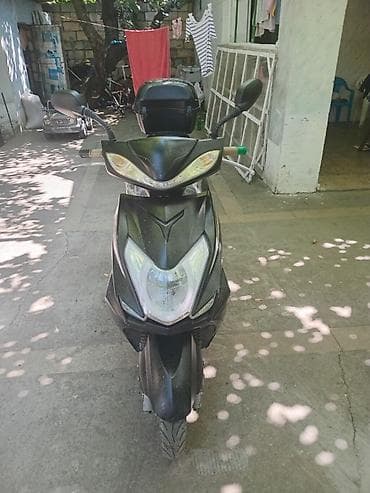 moped: 2020 il, 7000 km — 3