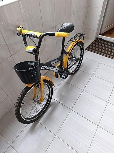 32 lik velosiped: İki təkərli Uşaq velosipedi 20" — 2