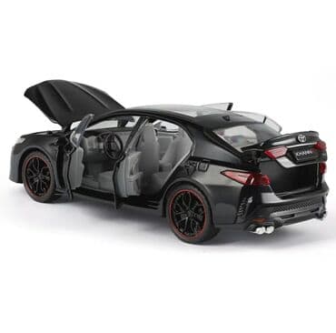 metbex tavan modelleri: Toyota camry dəmir maşın maketləri qapıları açılır və işiqları — 5