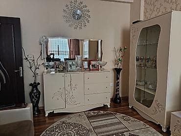 yataxt dəsdi: Qonaq otağı üçün mebel dəsti - Rəng: krem/ivori tonlarında Heç bir — 2