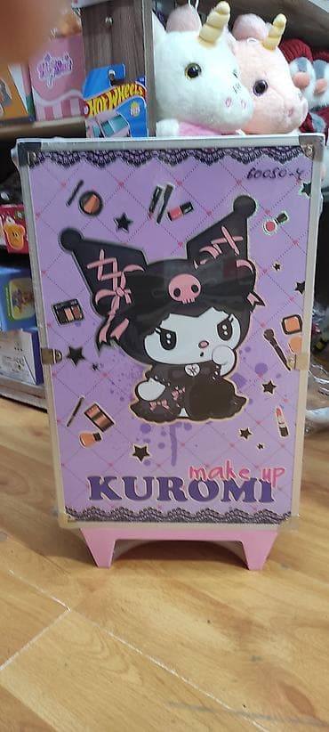 Kuromi temalı makiyaj çemodanı - Rəng: bənövşəyi və çəhrayı