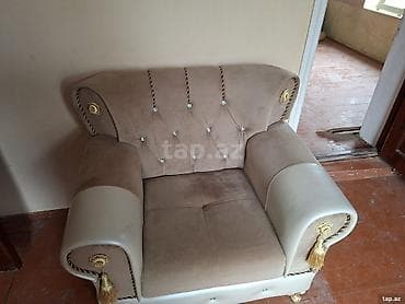 divanda: Klassik divan, Divan — 3