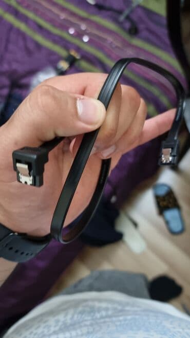 zalman: Çoooox Təcili Satıram Pula Ehtiyac olduğu Üçün Karobkasi belə var — 16