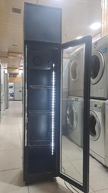 Vitrin tipli içkilər üçün soyuducu şkaf - Şaquli vitrindir, şüşə — 2