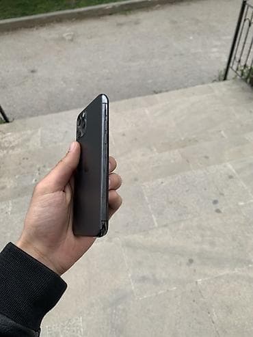 vip iphone 11: IPhone 11 Pro, 256 GB, Space Gray, Zəmanət, Simsiz şarj, Face ID — 3