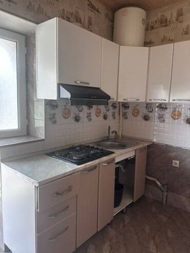 zig qesebesinde kiraye evler: Bınede savxozda 1 otaqlı ev kıraye verılır aileye verilir — 4