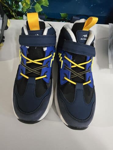 Uşaq qış ayaqqabıları – 39 razmer - İsti, içi tüklü astarlı - Qalın lalafo.az -da Uşaq qış ayaqqabıları – 39 razmer - İsti, içi tüklü astarlı - Qalın