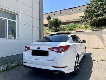 kia k7: Kia Optima: 2.4 l | 2012 il Sedan — 8