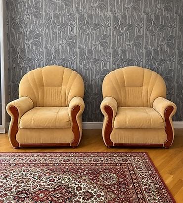 klassik divanlar: Mebel dəsti – 3 parçalı - Tərkib: 1 ədəd 3‑yerlik divan + 2 ədəd — 1