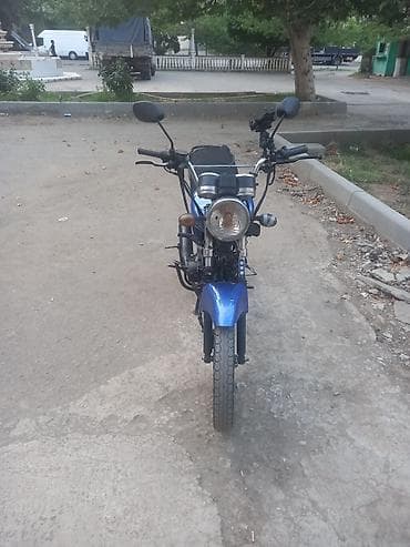 larzon disk: Moped/motorsiklet – şəhər içi gediş-gəliş üçün praktik model — 1