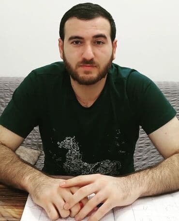 хостес баку: Ad:Mirmusa Yaş:27 Təhsil: Orta ixtisas (Kollec) 🗣 Dillər: Azərbaycan — 1