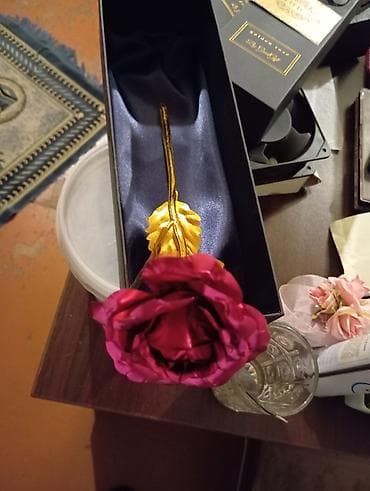 gul dibcekleri: “Golden Rose – By Good Gift” hədiyyə seti - Qutuda təqdim olunan — 4