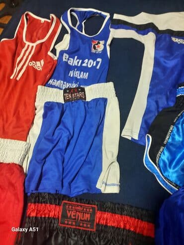 детские шорты для роллеров: Мужской спортивный костюм, Adidas, цвет - Красный — 5