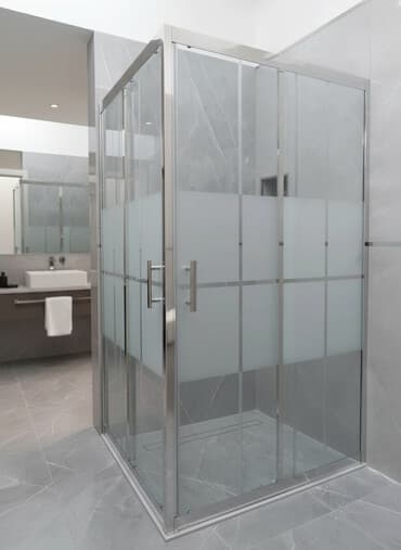 Duş kabinlar. istənilən ölçüdə var və münasib qiymətədir hamısı lalafo.az -da Duş kabinlar. istənilən ölçüdə var və münasib qiymətədir hamısı