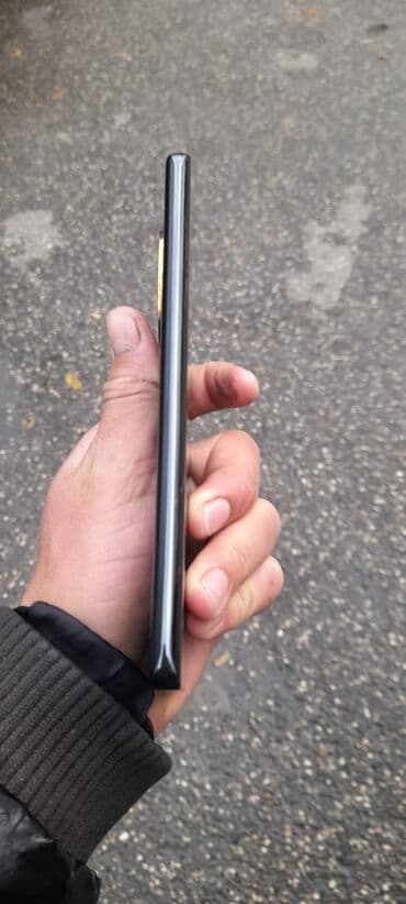 телефон флай металлический корпус: Qara rəngdə smartfon - Tam ekranlı, nazik çərçivəli dizayn - Ön — 9