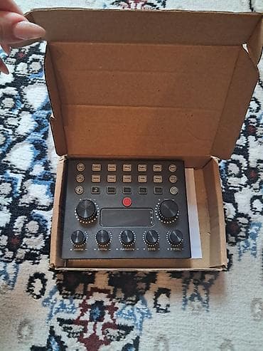 korg pa x1: Səs kartı / podcast və canlı yayım mikser paneli Xüsusiyyətlər: - Üst — 1