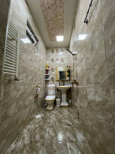 guneslide 3 otaqli evler: 4 otaqlı, 120 kv. m, Orta təmir — 10