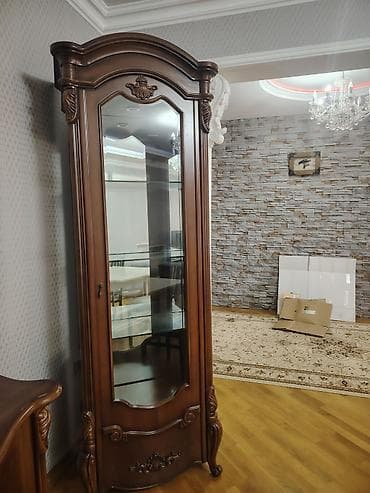 ceviz: Klassik üslubda qonaq otağı üçün vitrin 3və bufet-dresuar dəsti.3 lu — 2