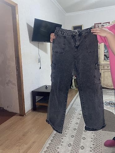 - Məhsul: Qadın/Unisex karqo stilində cins şalvar - Rəng: Tünd boz