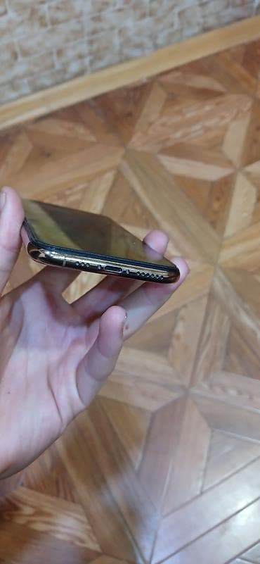 ipon 11: IPhone Xs, 64 ГБ, Золотой, Отпечаток пальца, Face ID — 2