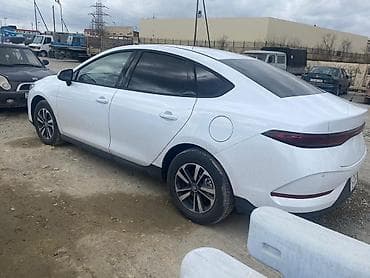 acura tsx 3.5 at: Model: BYD Qin Plus DM-i (plug-in hibrid sedan) Xarici görünüş: - Ağ — 6