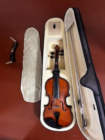 Skripkalar: Skripka dəsti - Ölçü: uşaq/şagird ölçüsü (təxminən 3/4– - Korpus — 7