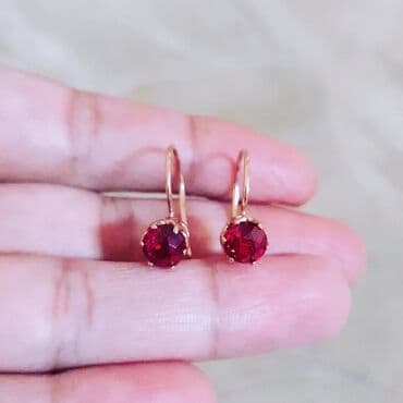 qizil halqa sirqalar: Sırğa, Çəhrayı qızıl, 583 Əyar, 252 g — 1