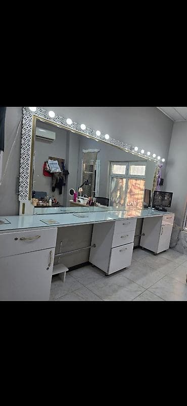 pedikur kreslosu satilir: 5726 Təcili satılır salon termo yeni kimi hec bir pirablemi yoxdu 450 — 1