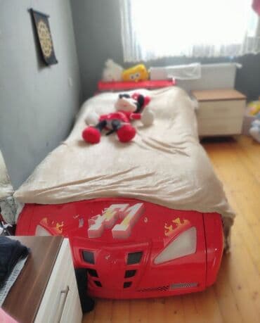 Uşaq masaları: Mawin kravat 100 azn sadece burun terefinde az çatlağı var oda usaglar — 1