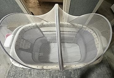 ev bitkisi: Oğlan və qız üçün, İşlənmiş, Dördbucaq, Beşik, Dəstsiz, Matras ilə, Yellənmə mexanizmsiz — 4