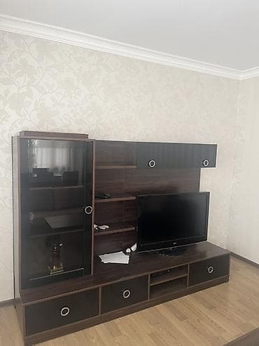 divar paneleri: Qonaq otağı üçün TV stend və divar modullu rəf dəsti - Material: ağac — 1