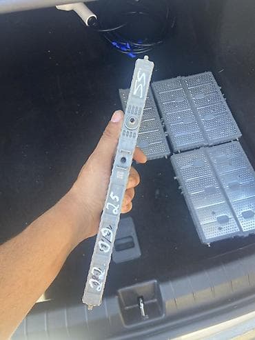Автозапчасти: Məhsul: Hibrid/elektrik avtomobil akkumulyator modulları (fərdi — 6