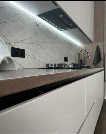 avanqard mebeller: Mətbəx dəsti müasir dizaynı ilə funksionallığı və estetik görünüşü — 2