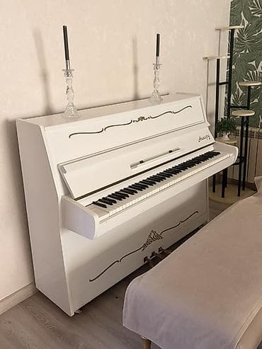 Upright pianino – “Akkord” markası - Korpus: klassik upright — 1