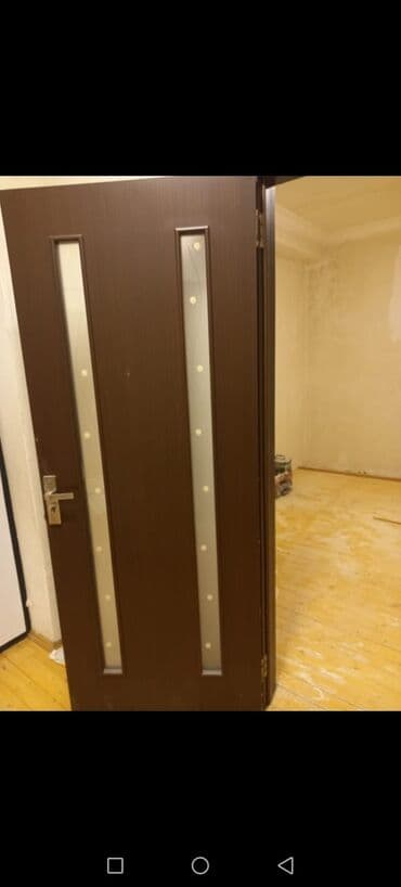 Ворота и комплектующие: Məhsul: Otaq/qapı dəsti (3 ədəd) salamlar. ikinci əl 3 ədəd qapı — 3