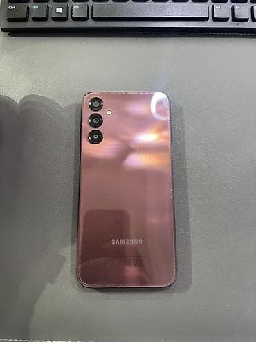 nazik telefonlar: Samsung Galaxy A24 4G, 128 GB, rəng - Bənövşəyi, Barmaq izi — 2